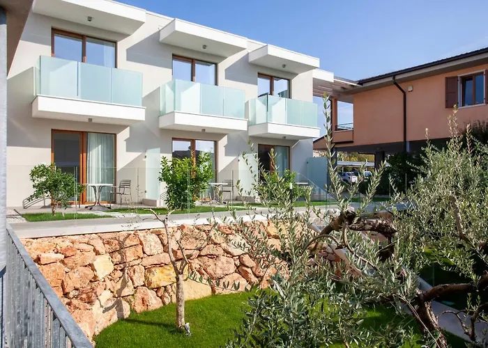 Olivo 3s فندق 3*