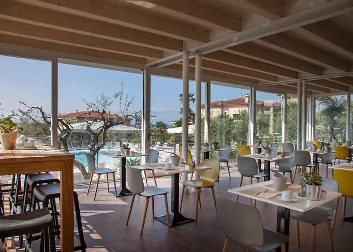 فندق Olivo 3s 3*