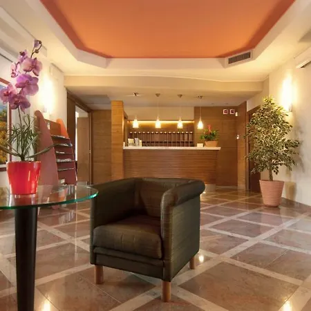 Hotel Olivo 3s 3*